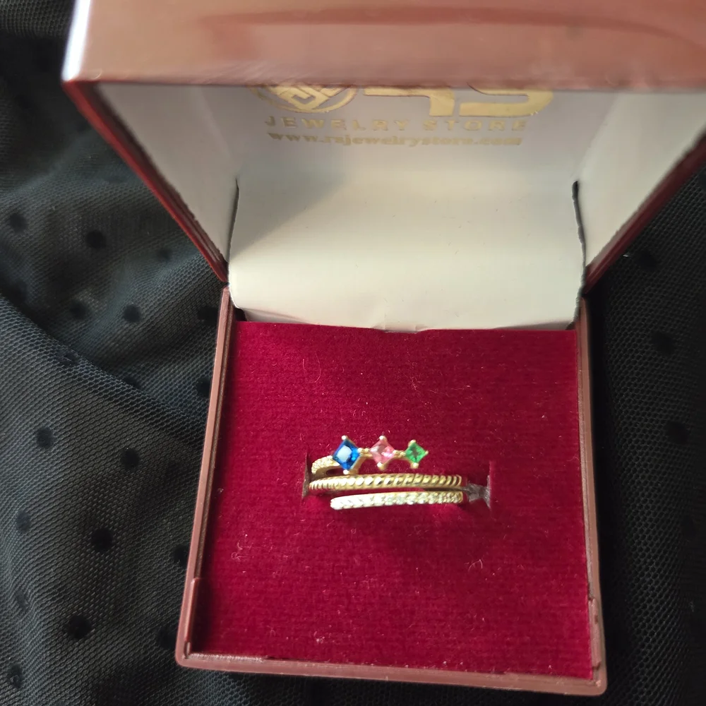 Sterling silver triple loop ring with Blue, Pink and Green Stone - Picture 11 of 12